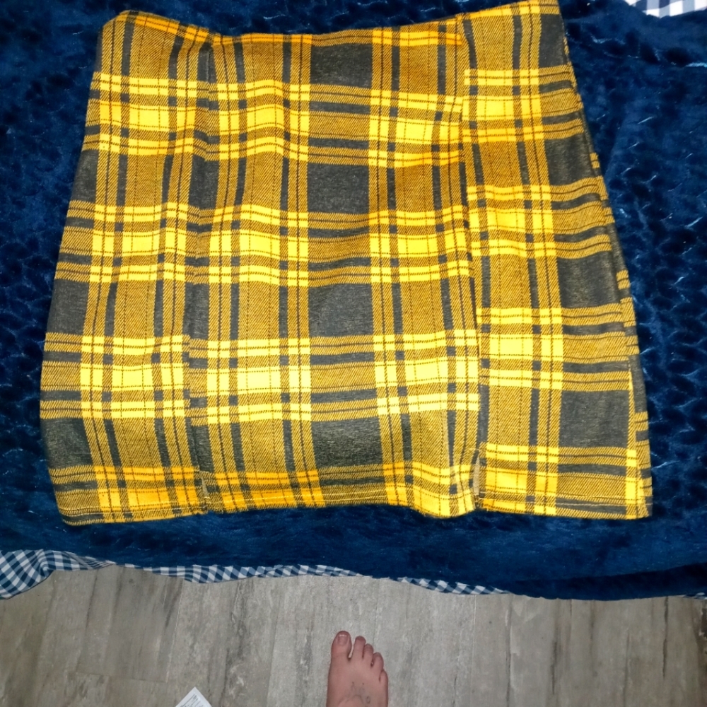 Plaid skirt